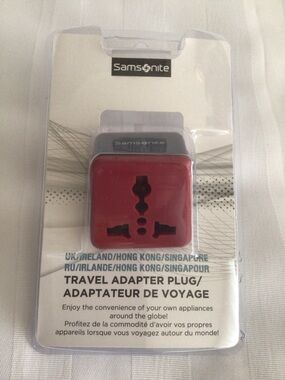 Samsonite Travel Adapter Plug - UK / Ireland / Hong Kong / Singapore